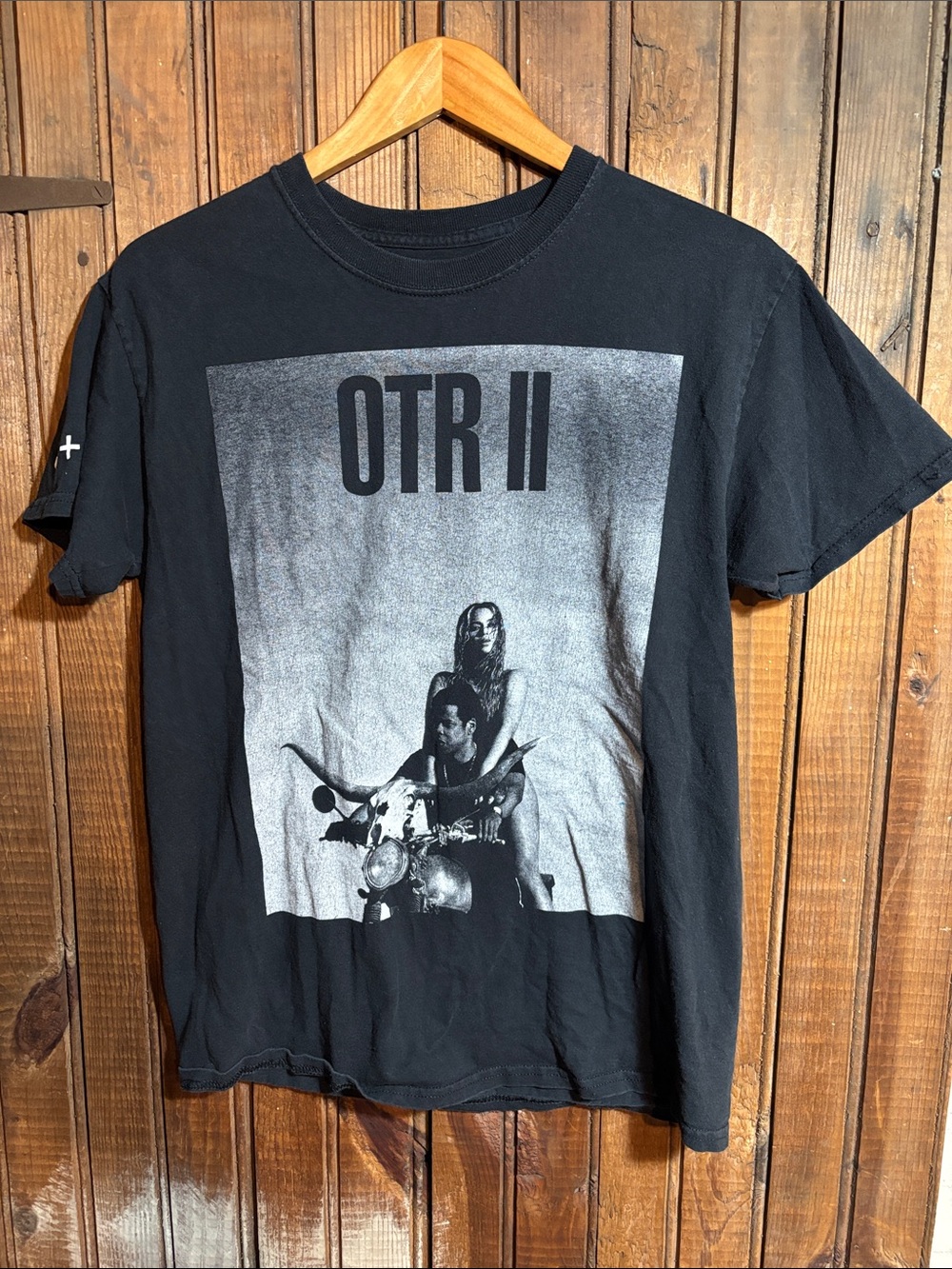 Beyoncé and Jay Z OTR II Black Graphic Tour T-Shirt